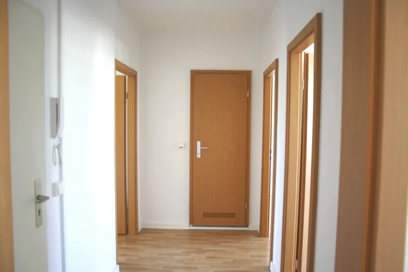 Familienwohnung mit Balkon direkt am Wuhletal. — photo 1